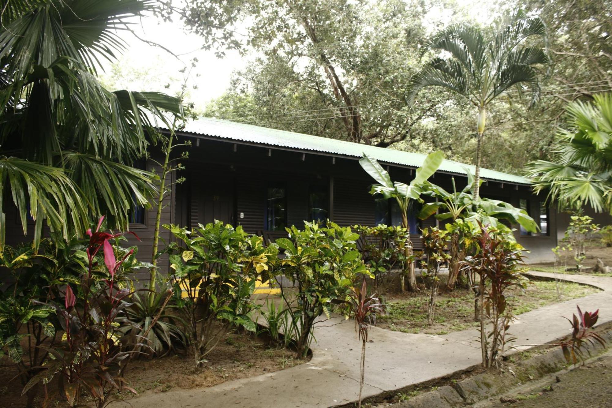 Canon De La Vieja Lodge Liberia Exterior photo