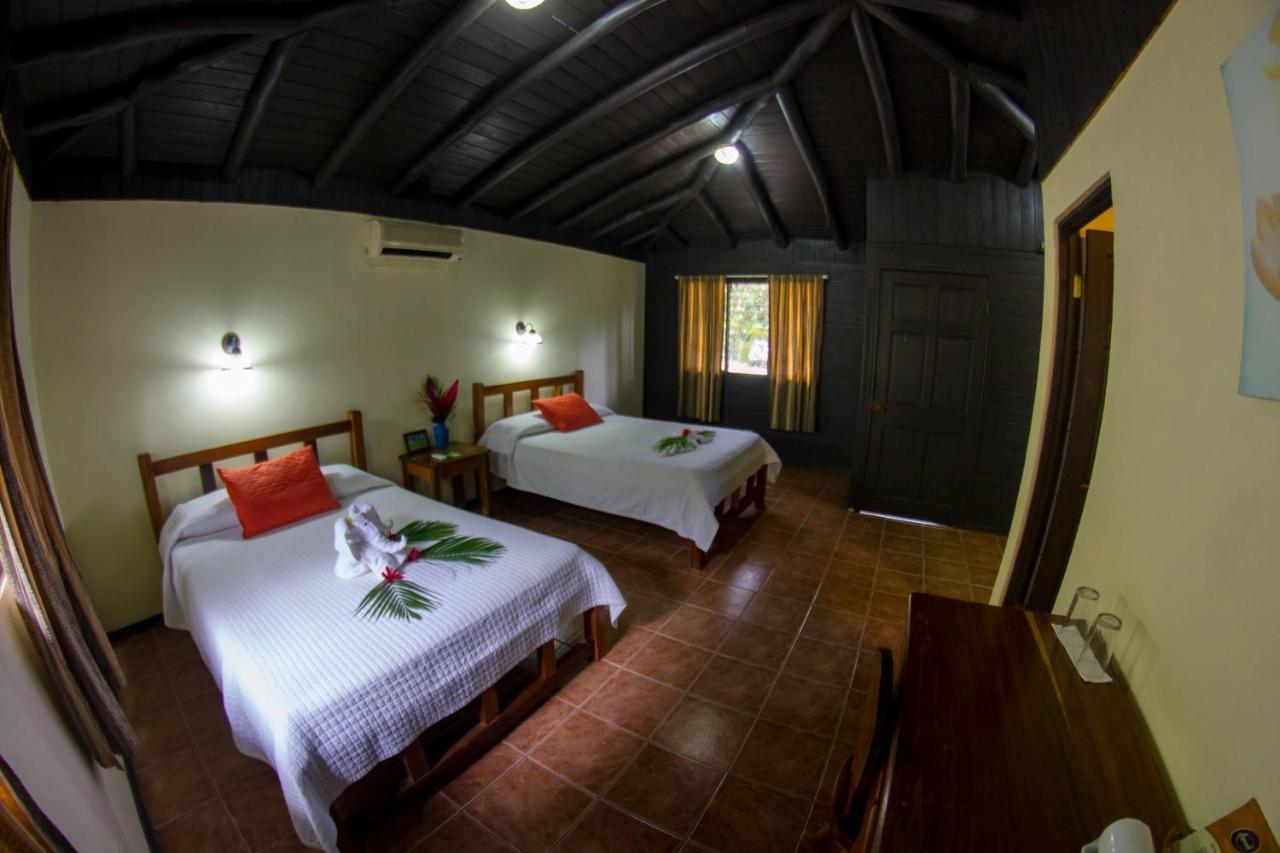 Canon De La Vieja Lodge Liberia Exterior photo